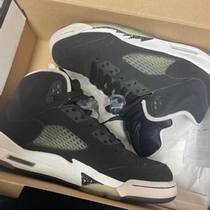 Oreo Air Jordan 5, Gradeschool size 6.5Y, released in 2013.